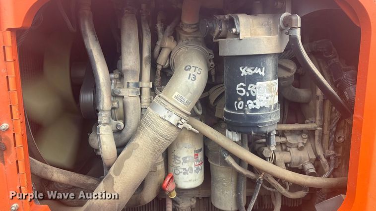 image for item DQ4285 2017 JLG Skytrak 10042 telehandler