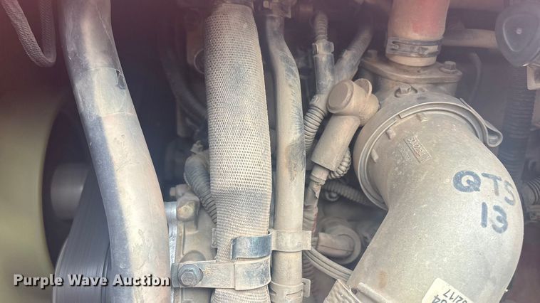 image for item DQ4285 2017 JLG Skytrak 10042 telehandler