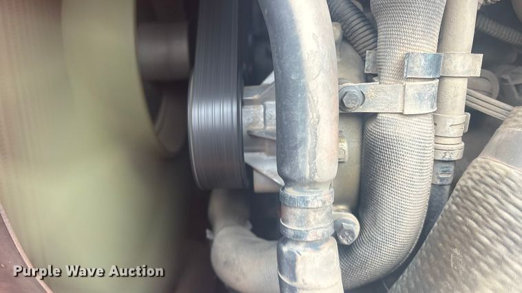 image for item DQ4285 2017 JLG Skytrak 10042 telehandler