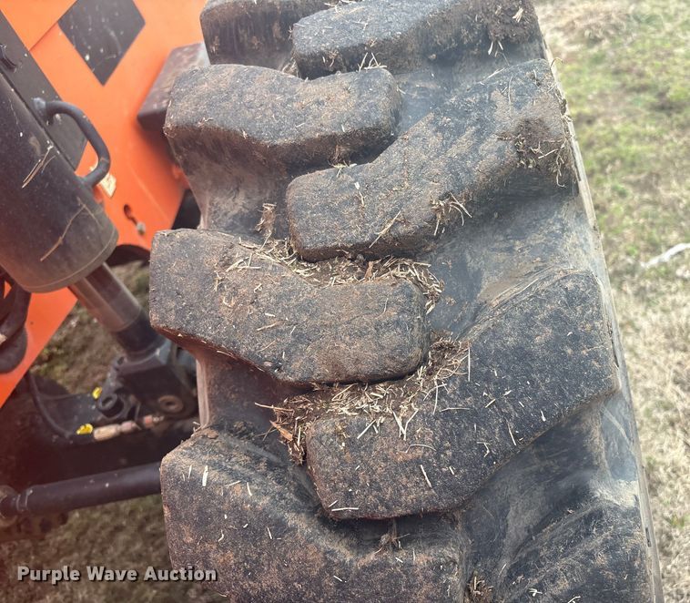 image for item DQ4285 2017 JLG Skytrak 10042 telehandler