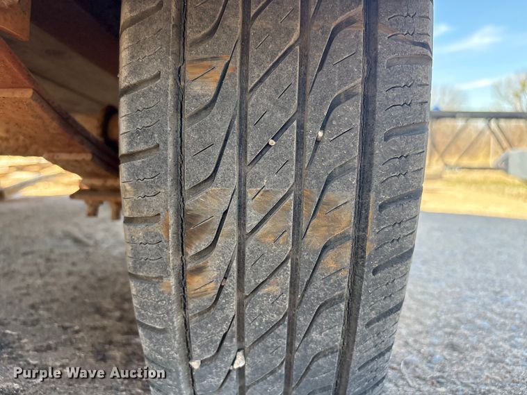 image for item DQ4288 2001 Wagon Master Trailer  utility trailer