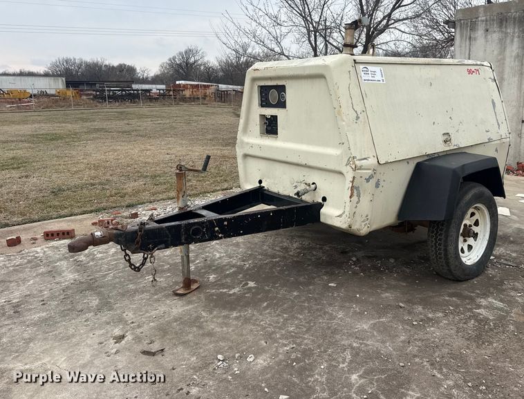 image for item DQ4291 Ingersoll Rand air compressor
