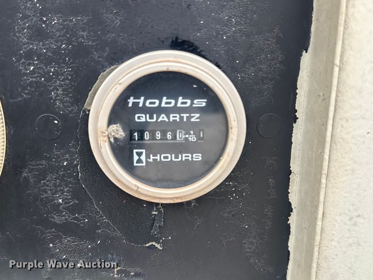 image for item DQ4291 Ingersoll Rand air compressor