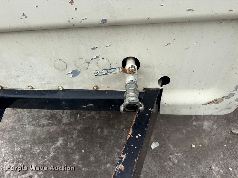 image for item DQ4291 Ingersoll Rand air compressor