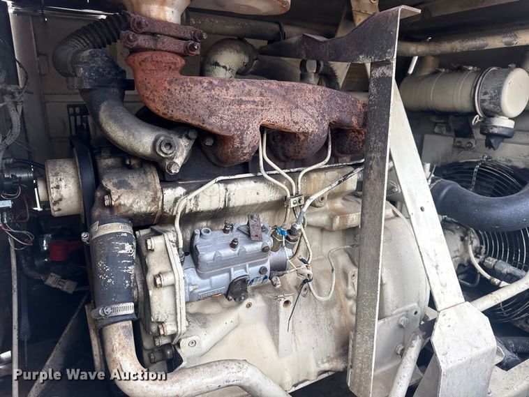 image for item DQ4291 Ingersoll Rand air compressor