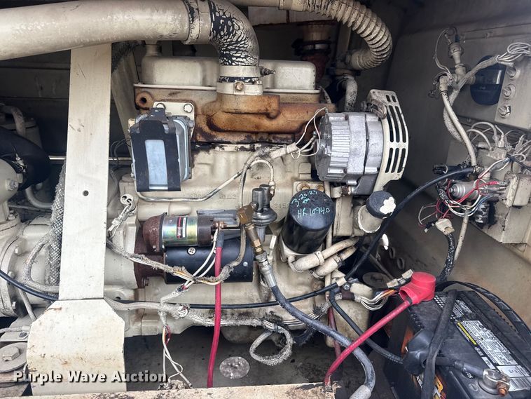 image for item DQ4291 Ingersoll Rand air compressor