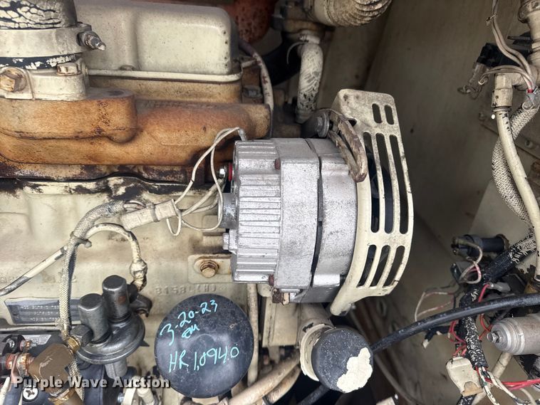 image for item DQ4291 Ingersoll Rand air compressor