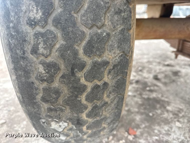 image for item DQ4291 Ingersoll Rand air compressor