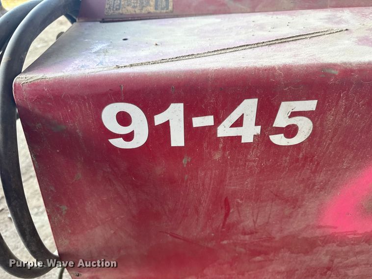 image for item DQ4307 Lincoln Electric SP-250 welder