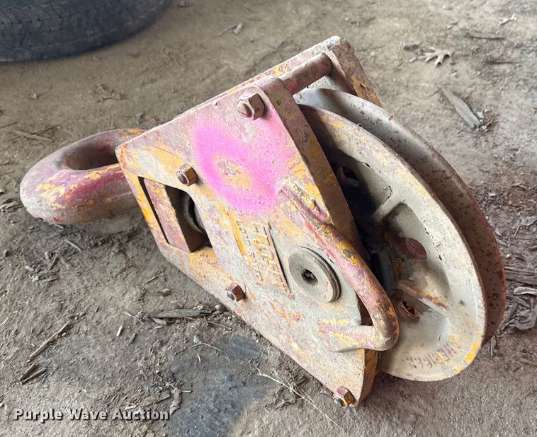 image for item DQ4316 Crosby crane block