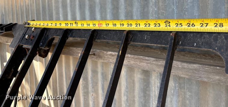 image for item DQ4318 (2) Caterpillar cab guards