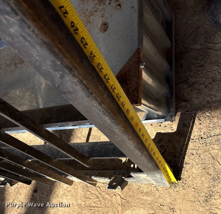 image for item DQ4318 (2) Caterpillar cab guards