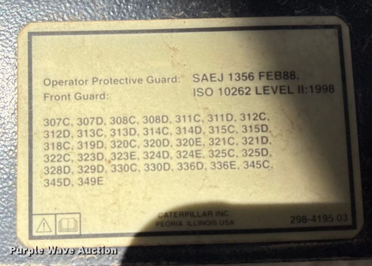 image for item DQ4318 (2) Caterpillar cab guards