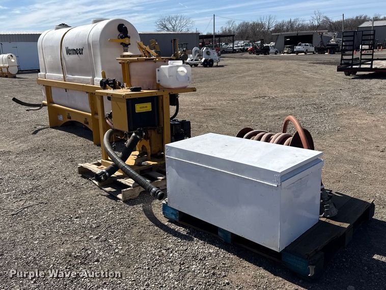 image for item DQ4321 2016 Vermeer  MX125 mud mixer