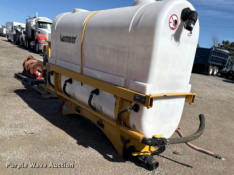 image for item DQ4321 2016 Vermeer  MX125 mud mixer