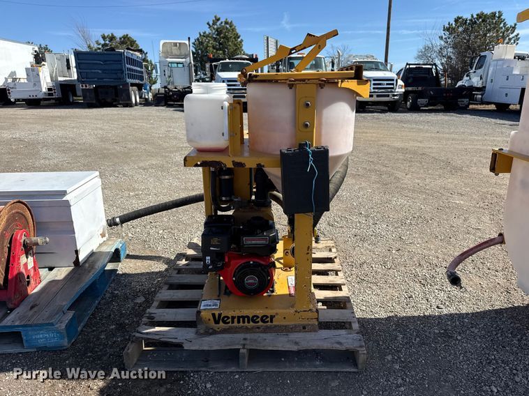 image for item DQ4321 2016 Vermeer  MX125 mud mixer