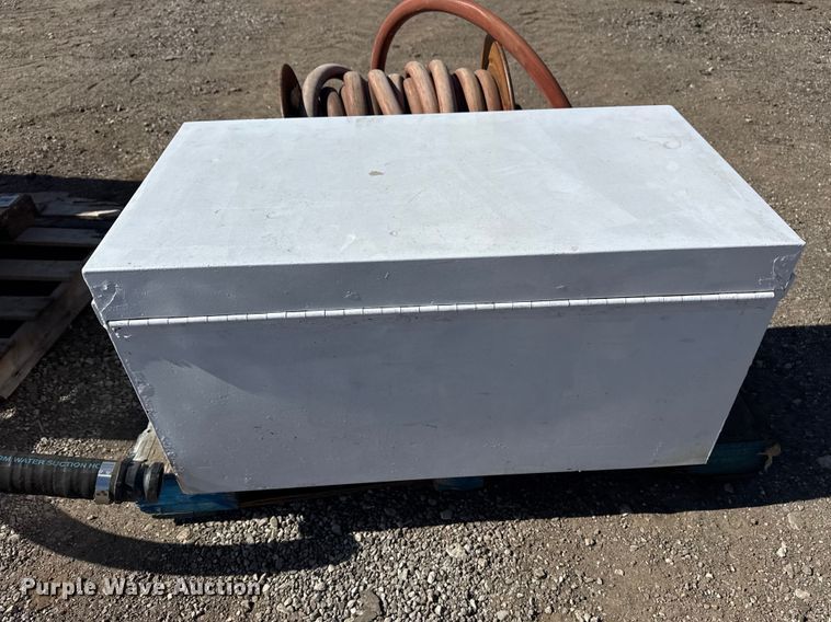 image for item DQ4321 2016 Vermeer  MX125 mud mixer