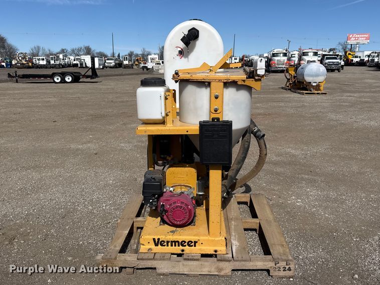 image for item DQ4323 2013 Vermeer MX125 mud mixer