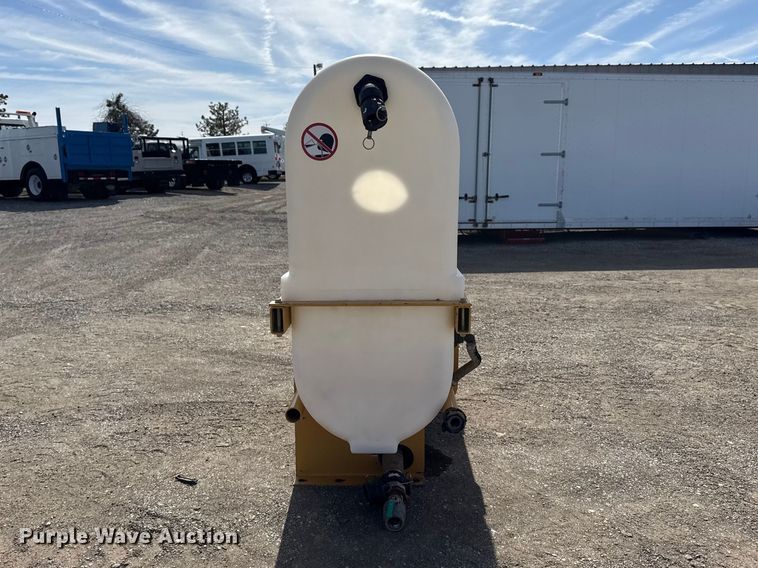 image for item DQ4323 2013 Vermeer MX125 mud mixer