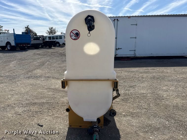 image for item DQ4323 2013 Vermeer MX125 mud mixer