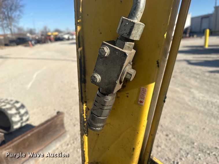 image for item DQ4324 2016 Yanmar ViO35-6A mini excavator