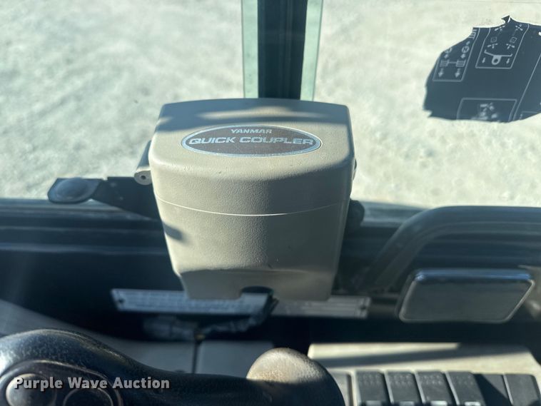 image for item DQ4324 2016 Yanmar ViO35-6A mini excavator