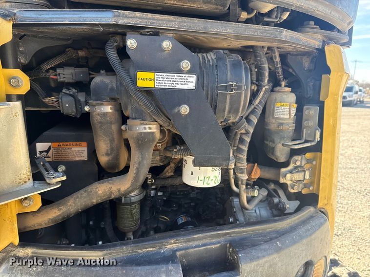 image for item DQ4324 2016 Yanmar ViO35-6A mini excavator