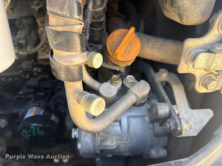 image for item DQ4324 2016 Yanmar ViO35-6A mini excavator