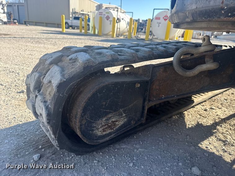 image for item DQ4324 2016 Yanmar ViO35-6A mini excavator