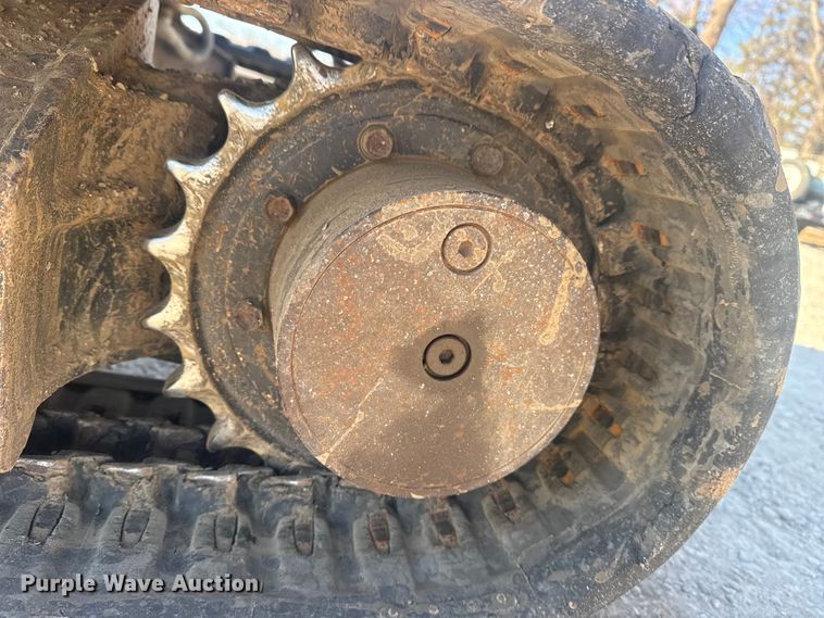 image for item DQ4324 2016 Yanmar ViO35-6A mini excavator