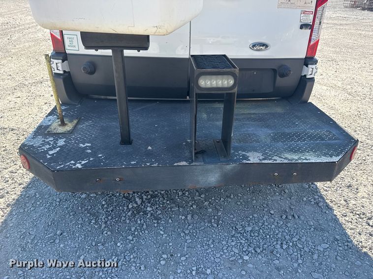 image for item DQ4325 2018 Ford Transit 350 van with bucket lift