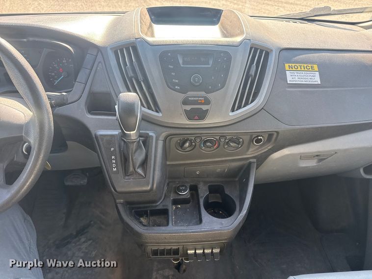 image for item DQ4325 2018 Ford Transit 350 van with bucket lift