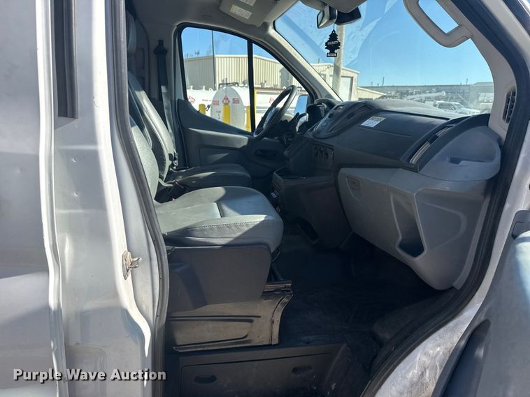 image for item DQ4325 2018 Ford Transit 350 van with bucket lift