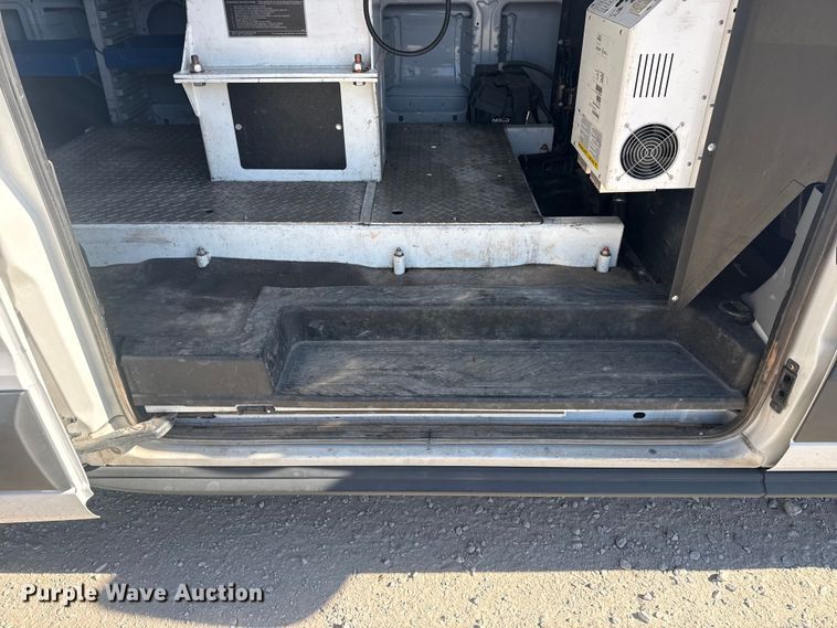 image for item DQ4325 2018 Ford Transit 350 van with bucket lift