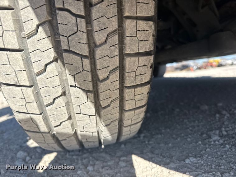 image for item DQ4325 2018 Ford Transit 350 van with bucket lift