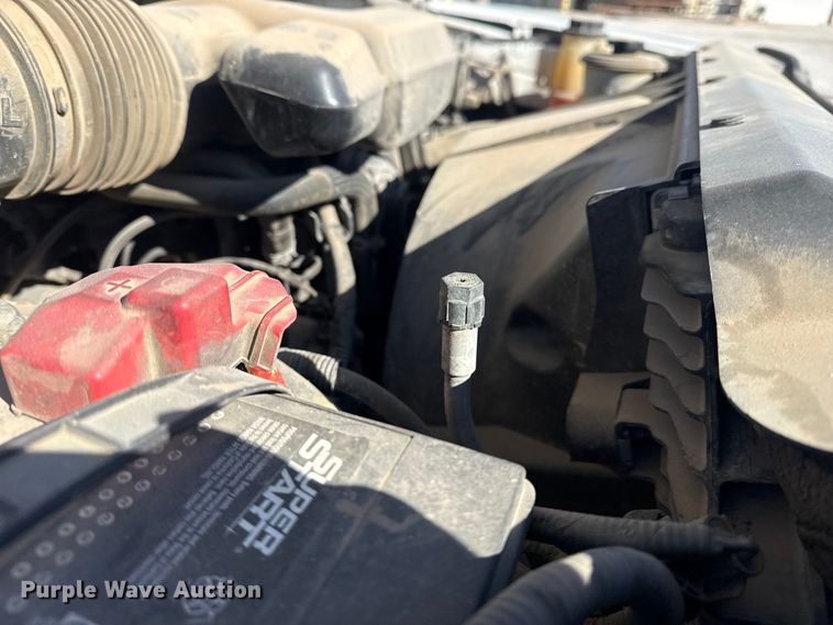 image for item DQ4327 2018 Ford F250 Super Duty Ext. Cab utility bed pickup truck