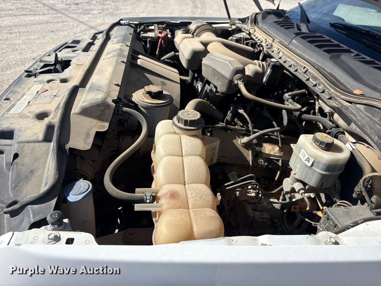 image for item DQ4327 2018 Ford F250 Super Duty Ext. Cab utility bed pickup truck