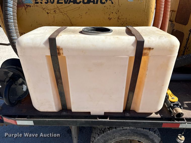 image for item DQ4332 2006 International 4300 flatbed truck with vacuum excavator