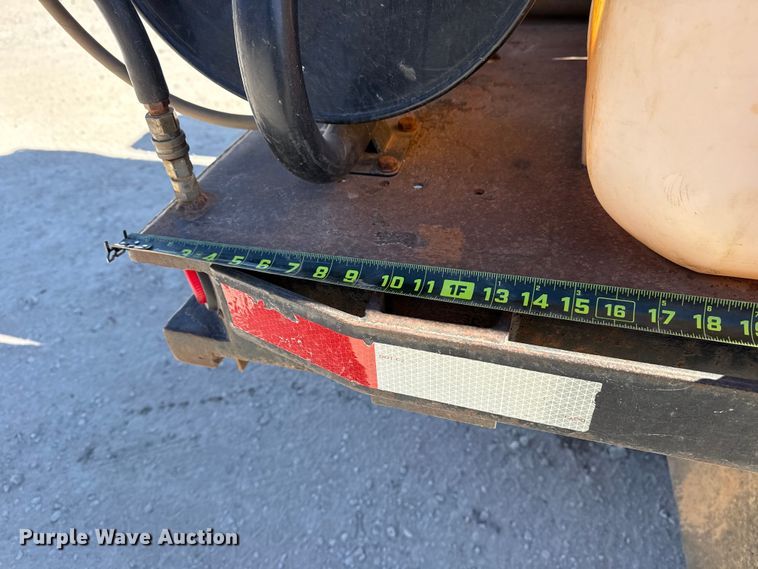 image for item DQ4332 2006 International 4300 flatbed truck with vacuum excavator