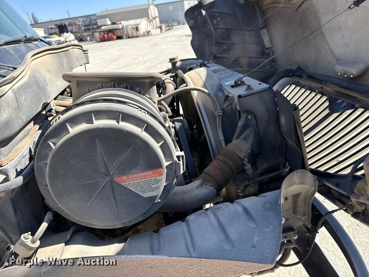 image for item DQ4332 2006 International 4300 flatbed truck with vacuum excavator