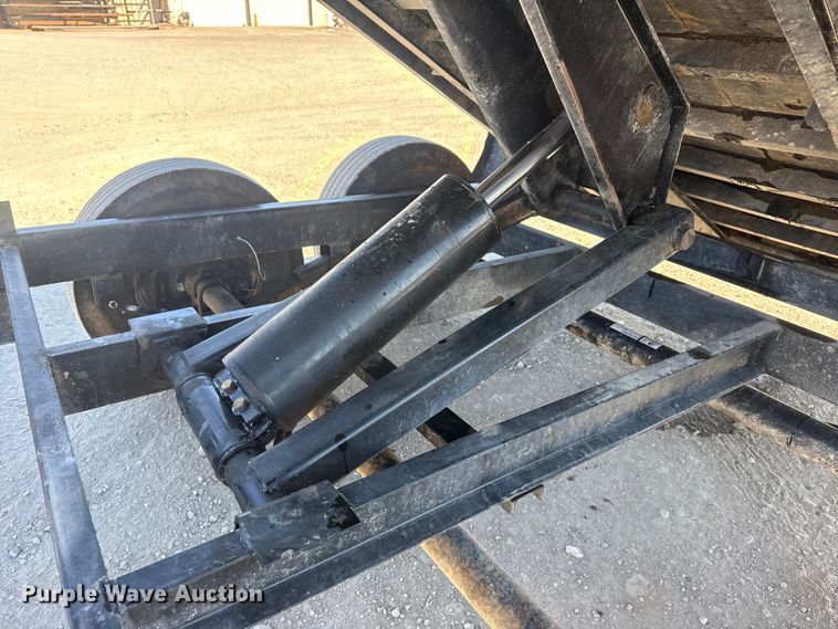 image for item DQ4334 2018 Maxey Trailers Mfg. dump trailer