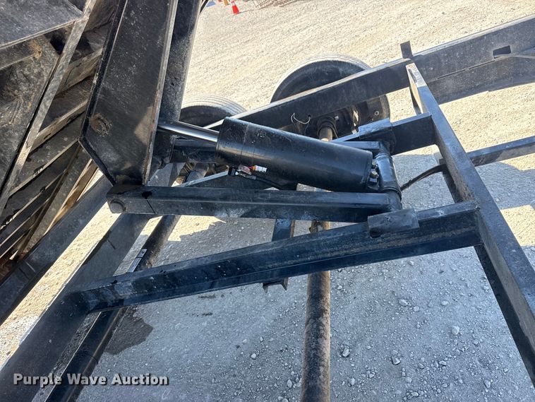 image for item DQ4334 2018 Maxey Trailers Mfg. dump trailer