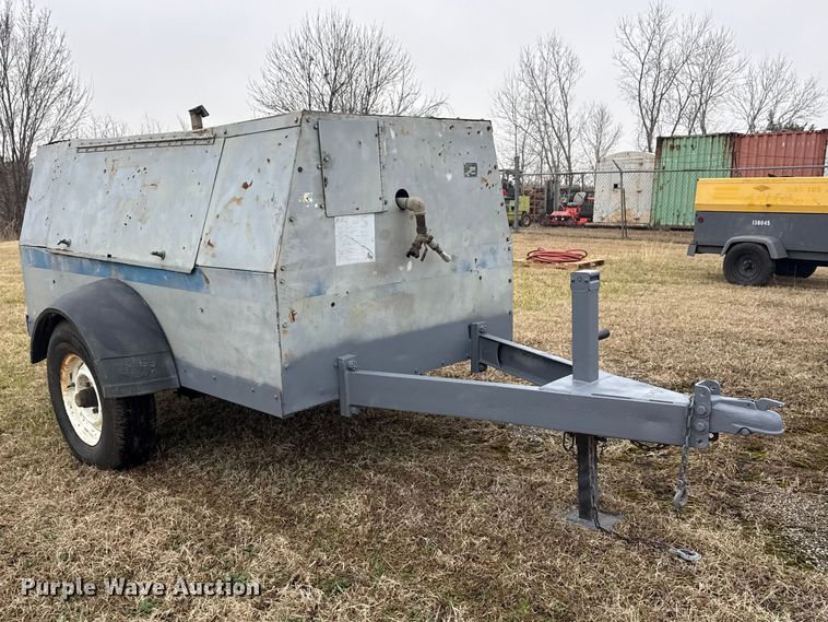 image for item DQ4359 1994 LeRoi International Inc. Q185JD-E air compressor