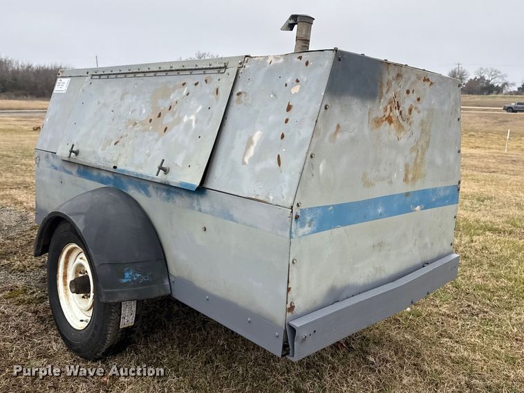 image for item DQ4359 1994 LeRoi International Inc. Q185JD-E air compressor