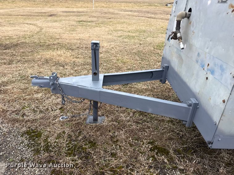 image for item DQ4359 1994 LeRoi International Inc. Q185JD-E air compressor