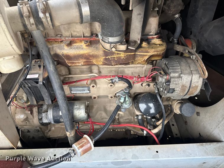 image for item DQ4359 1994 LeRoi International Inc. Q185JD-E air compressor