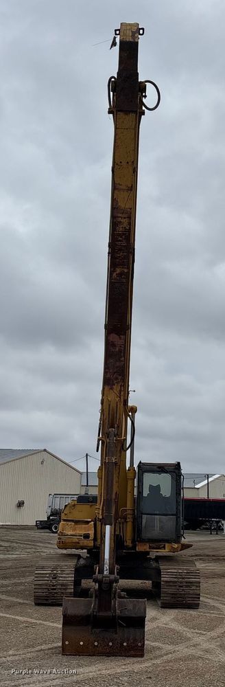 image for item DT0023 1998 Caterpillar 322B L long reach excavator