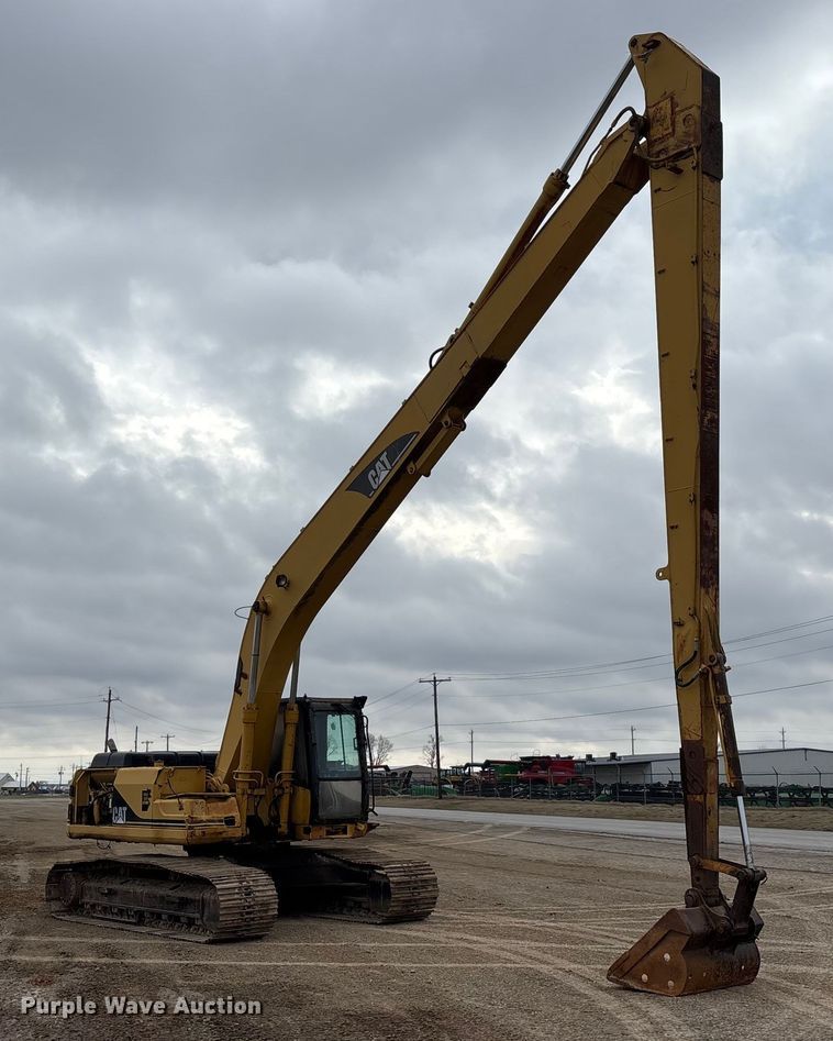 image for item DT0023 1998 Caterpillar 322B L long reach excavator