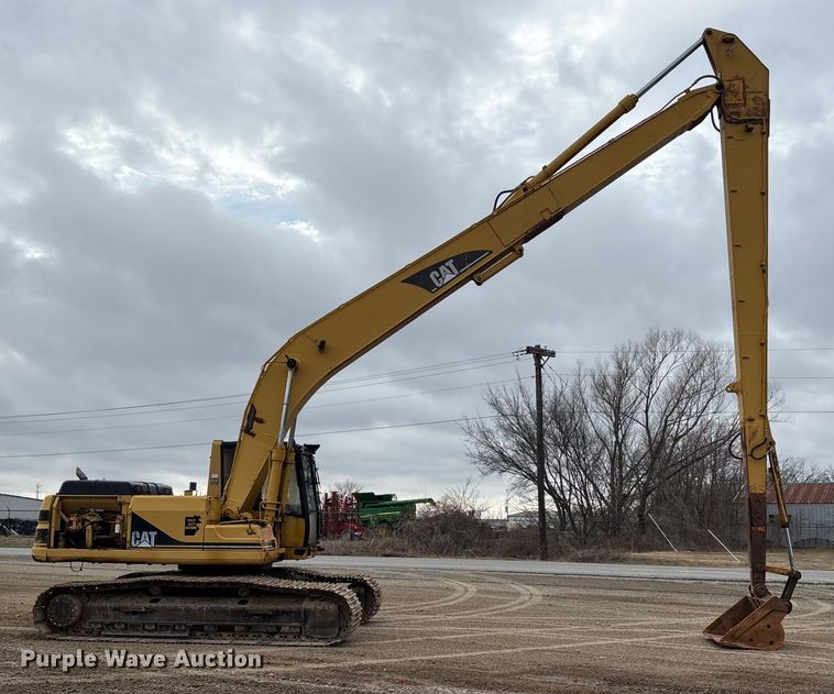 image for item DT0023 1998 Caterpillar 322B L long reach excavator