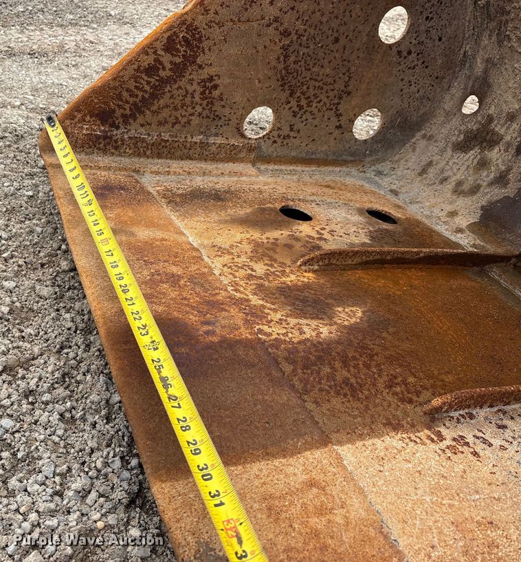 image for item DT0023 1998 Caterpillar 322B L long reach excavator